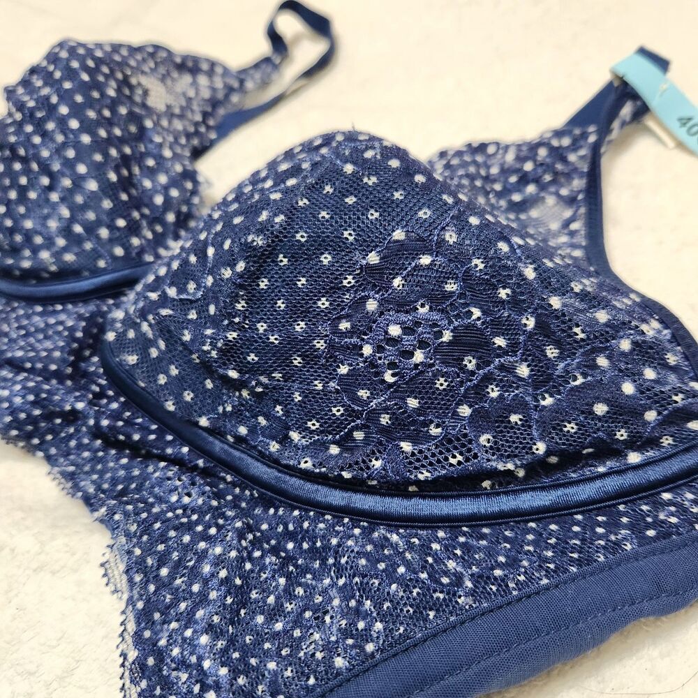 Maidenform Bra Size 40C Blue Wireless Converts To Halter